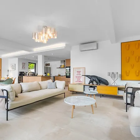 Вилла Laminerve Pramousquier *