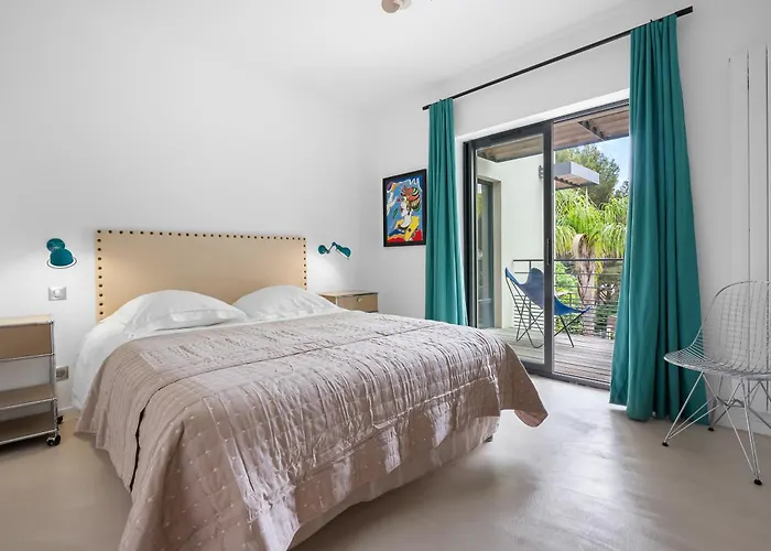 Laminerve Pramousquier Villa